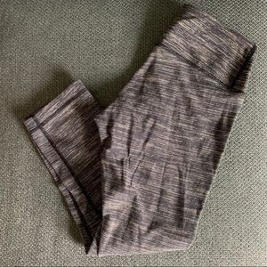 lululemon size 4 wunder under crops cashew space